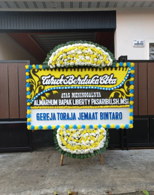 Papan Bunga Duka di Besitang